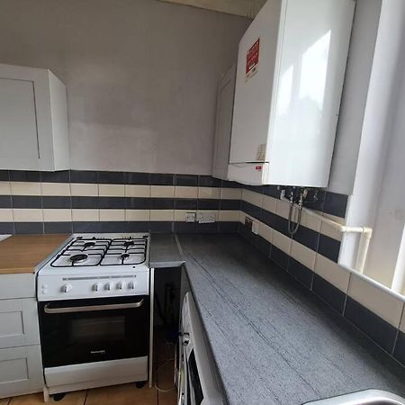 Cute One Bedroom Apartment Londres Exterior foto